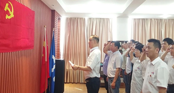 ��ѧ��ʷ��ǿ���ġ������ߡ�������ʱ��������֧���⵳�ջ