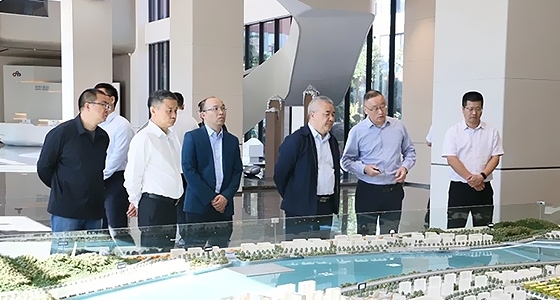 El Departamento de inversiones del Departamento Provincial de econom��a y cr��dito y su delegaci��n investigaron al Grupo ante.